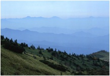 志賀高原の山々が遠望できた